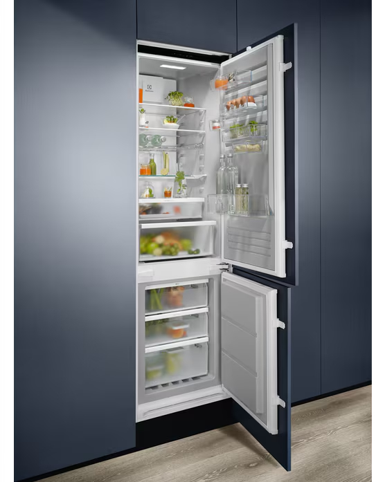 Холодильник Electrolux ENT6ME19S в магазине «На диване» в Челябинске  — Выгодная цена