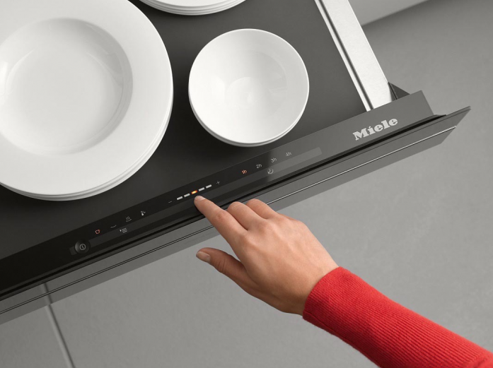 Встраиваемый подогреватель посуды Miele ESW7010 BRWS в магазине «На диване» в Челябинске  — Выгодная цена
