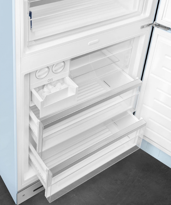 Холодильник Smeg FAB38RPB5 в магазине «На диване» в Челябинске  — Выгодная цена